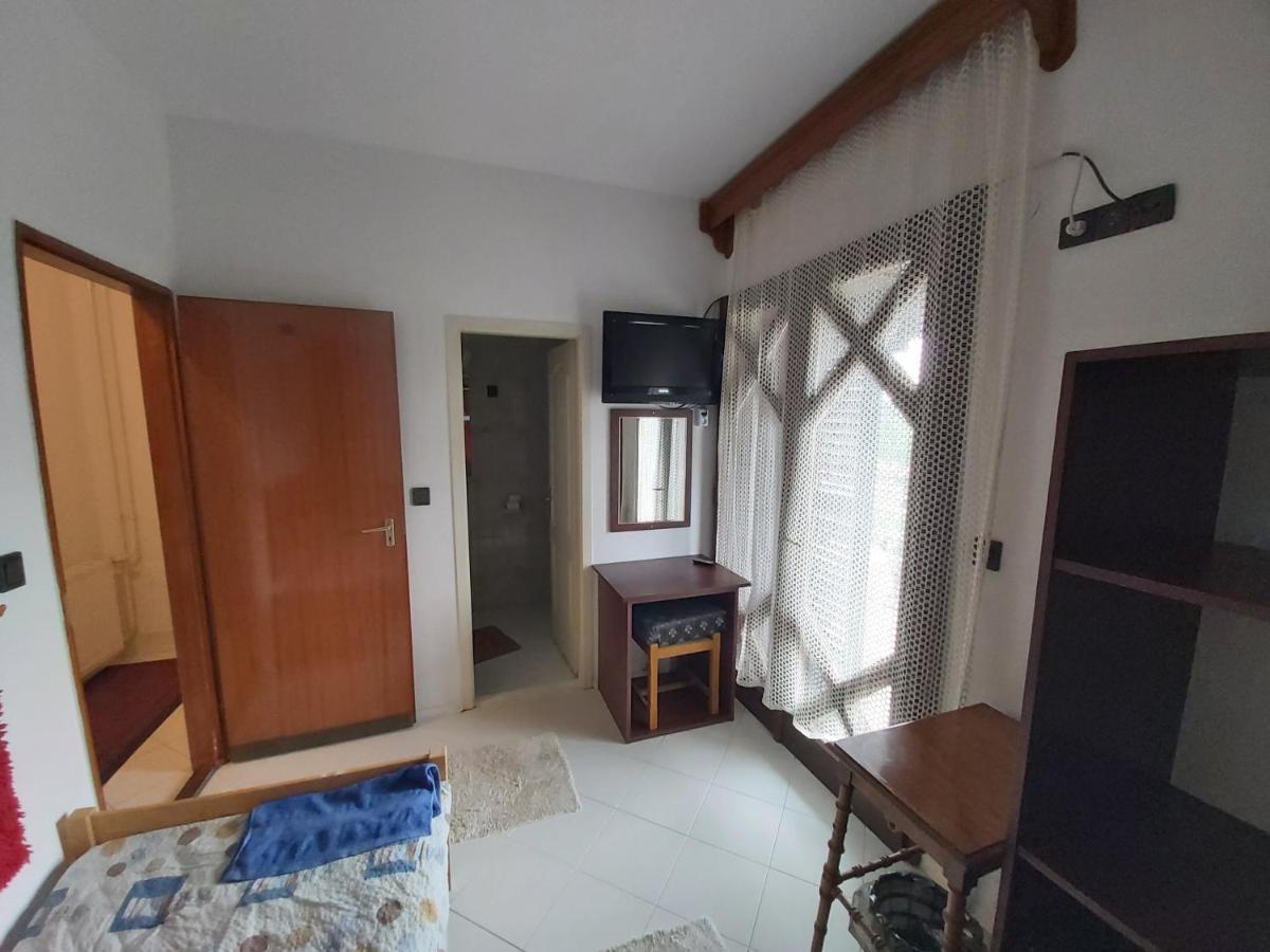 Valcsics Villa Panzio Печ Экстерьер фото